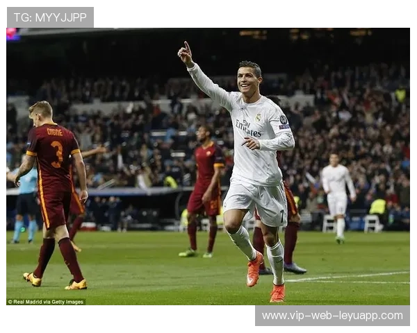 公牛终于防下关键一球，全场沸腾，公牛james