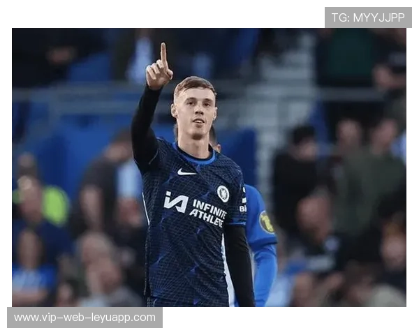 帕尔默禁区外冷静起脚