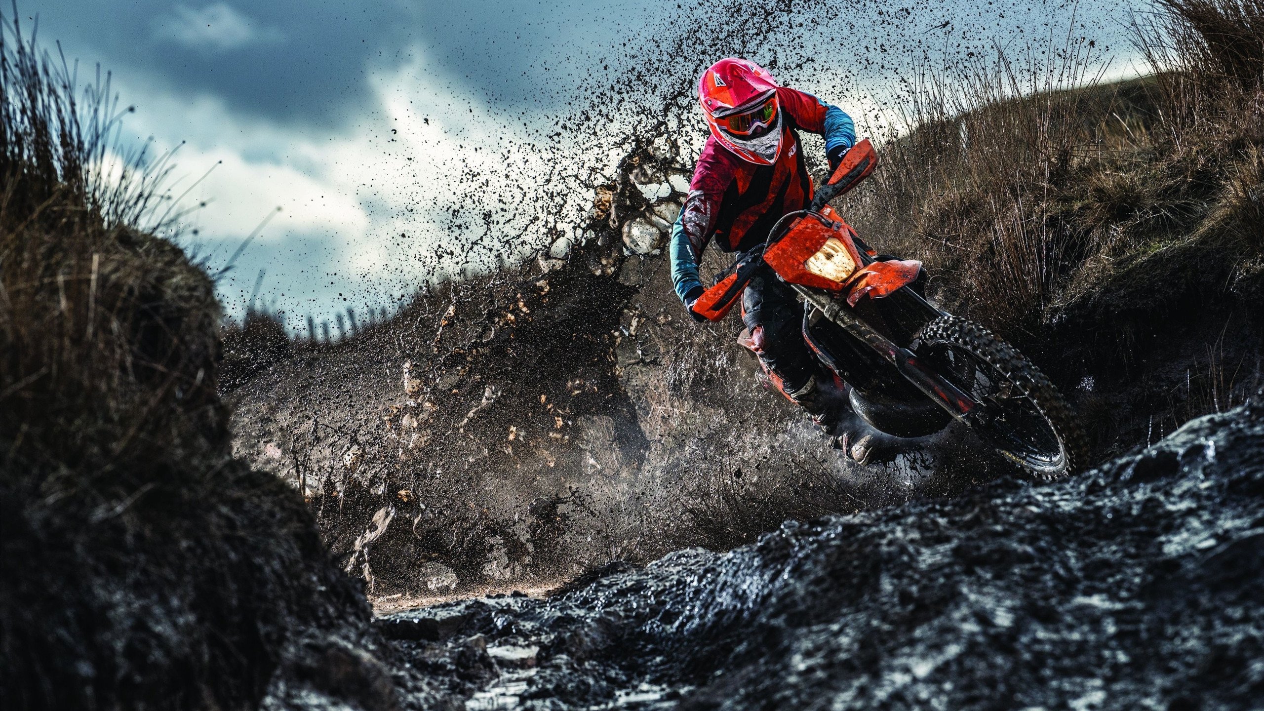 广东惨遭青岛痛击,四坏消息缠身,内线问题急需解决